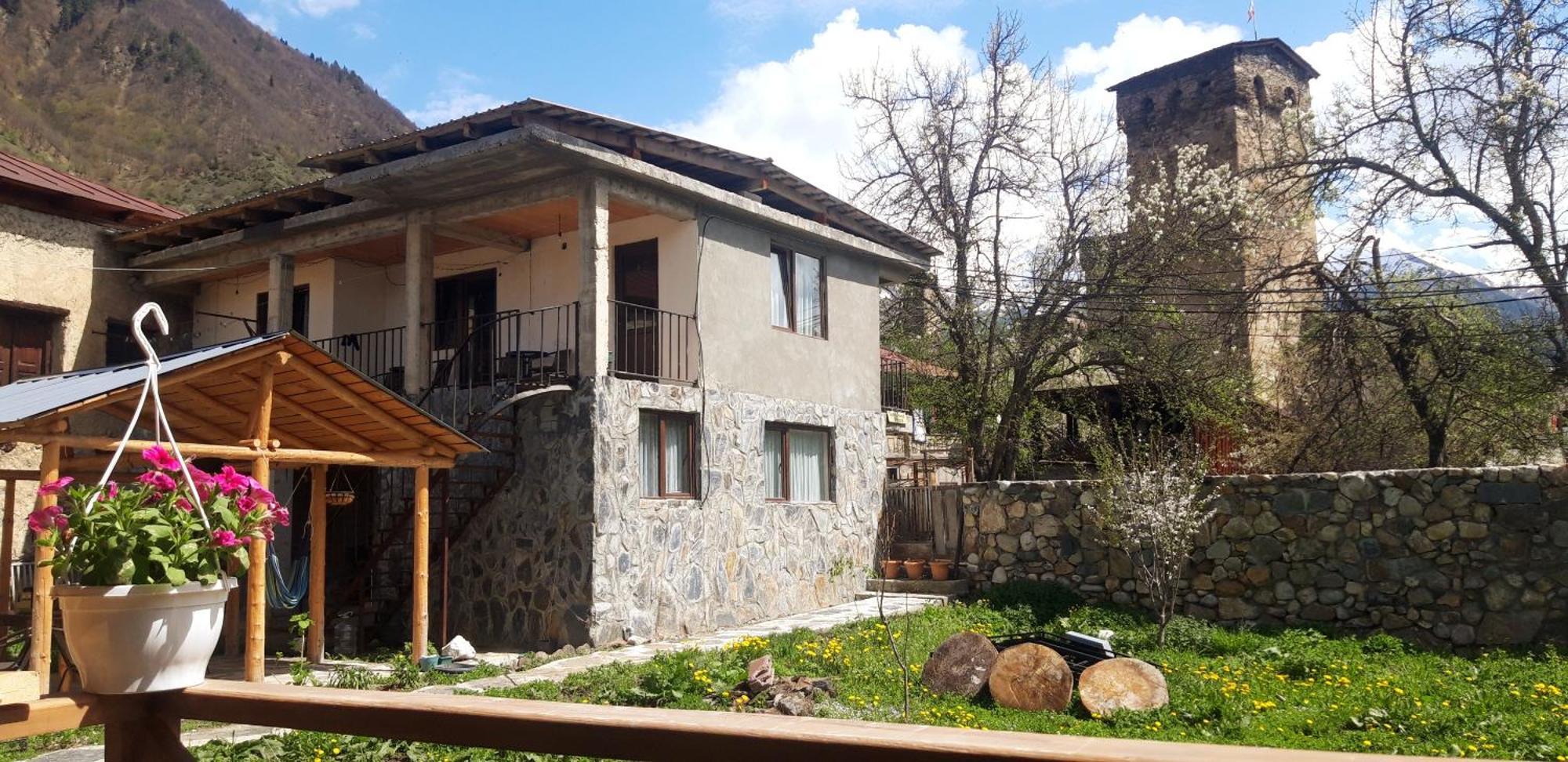 Guesthouse Venera Mestia Exterior foto